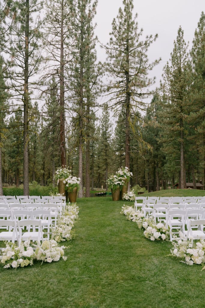 Stunning ceremony detail details