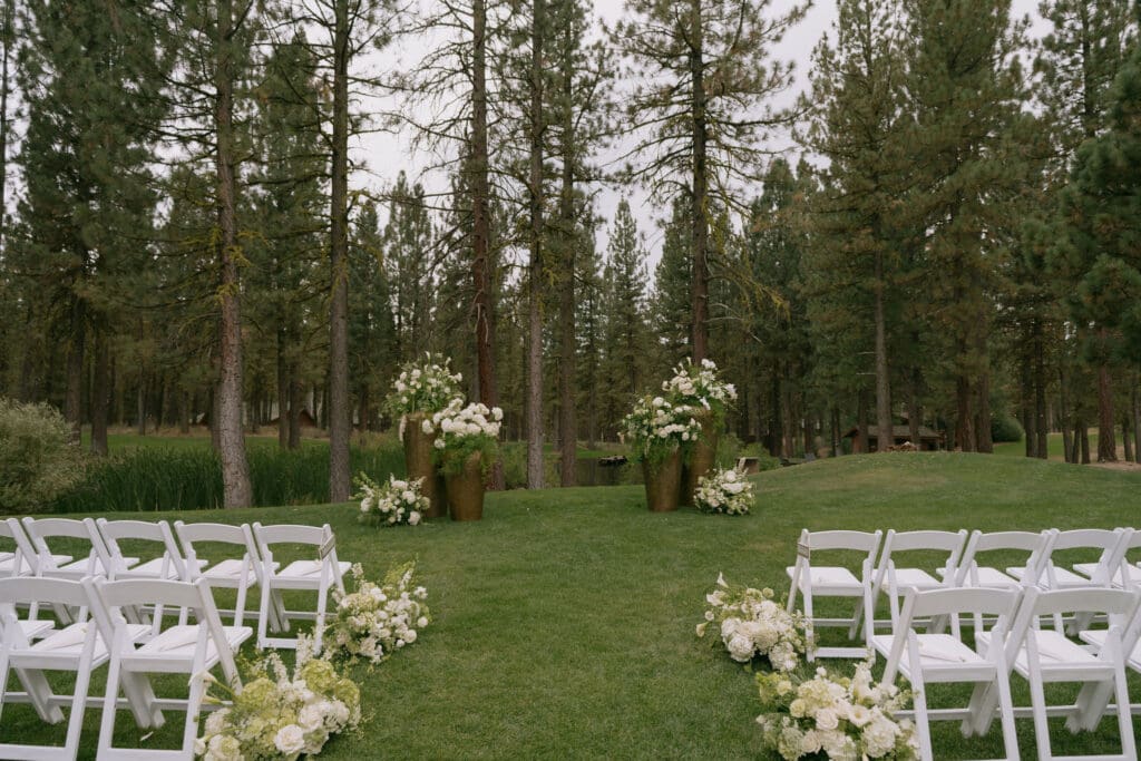 Stunning ceremony details