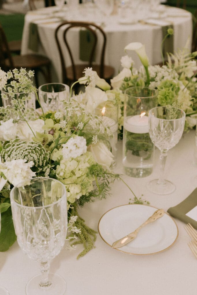 Romantic Luxury Florals at Chalet View Lodge Wedding Celebration