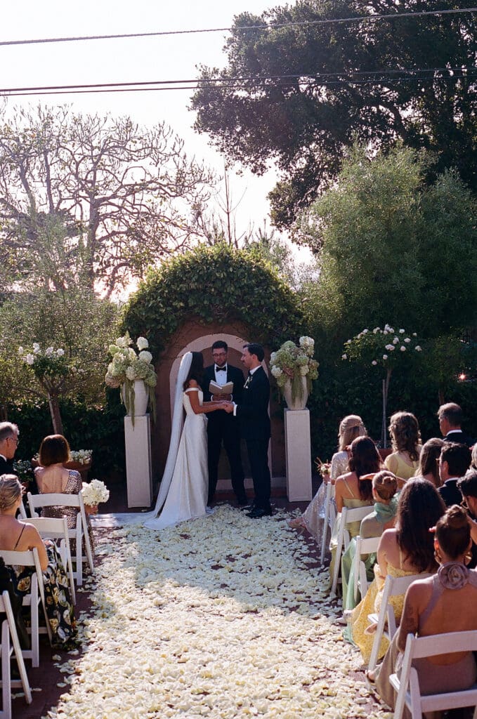 elegant and timeless wedding ceremony