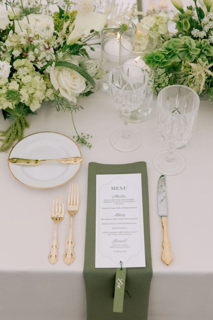 stunning wedding reception details