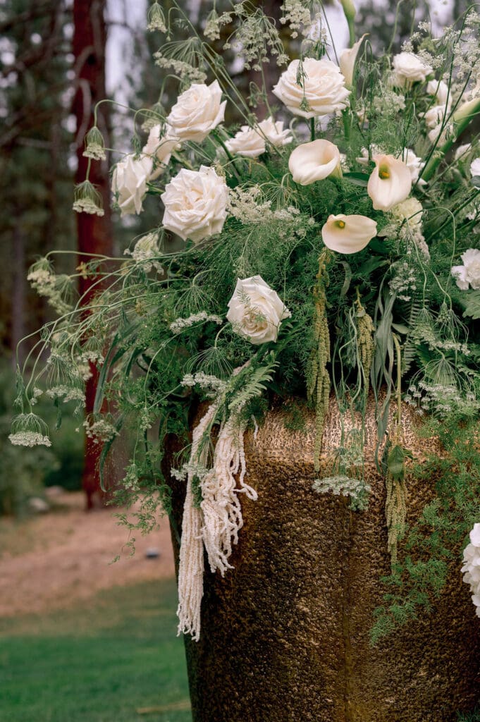 stunning florals at the romantic wedding