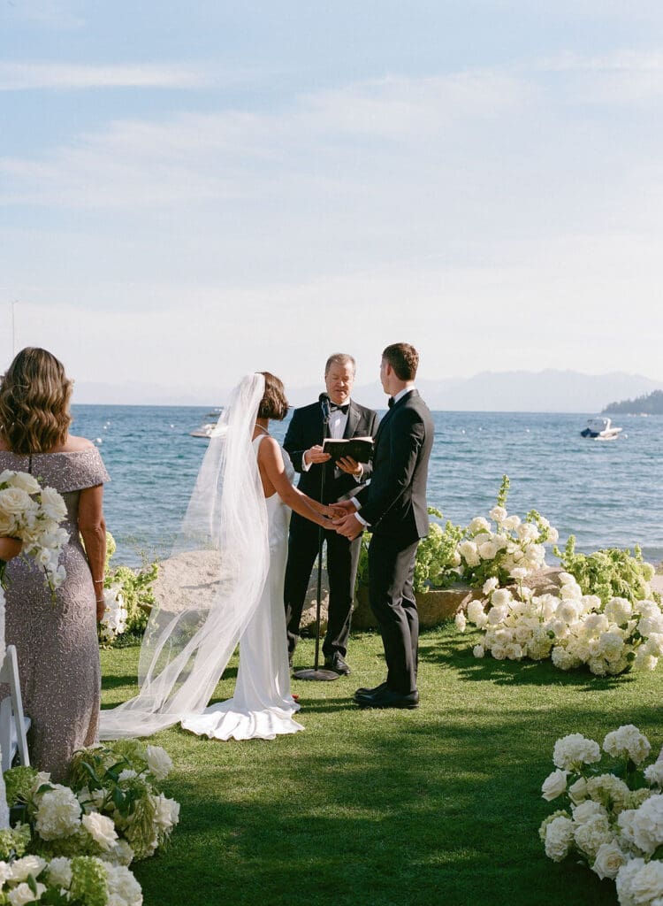intimate wedding ceremony in north lake tahoe