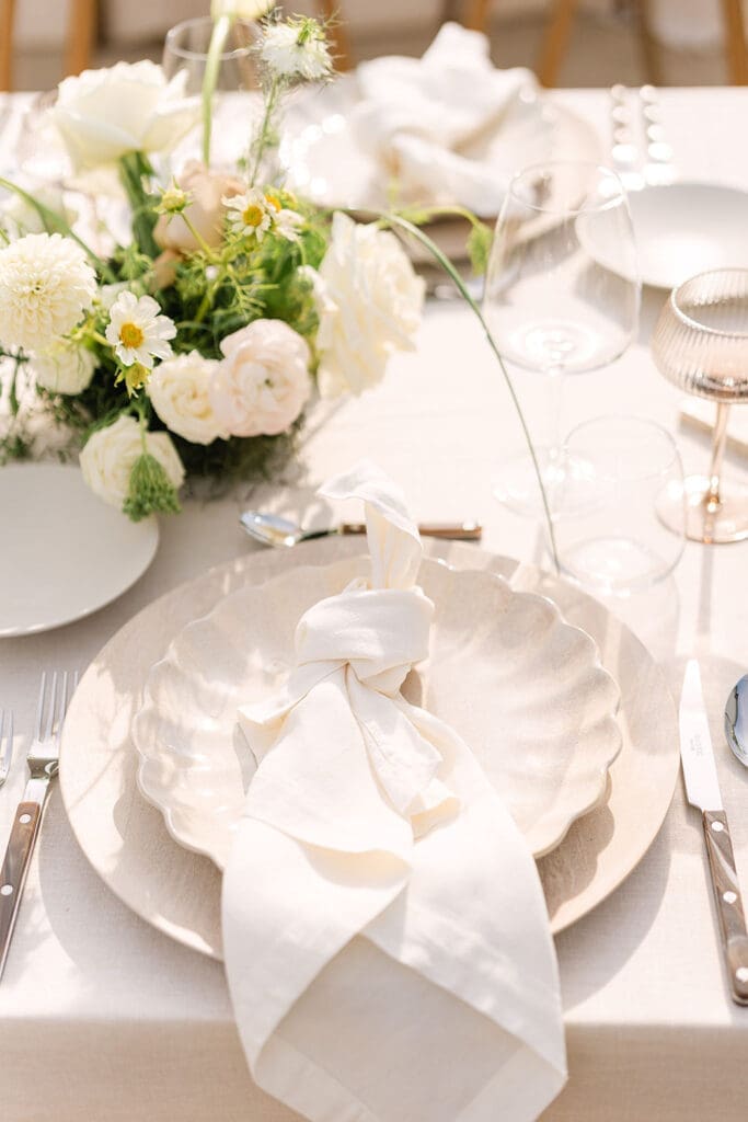 elegant wedding details