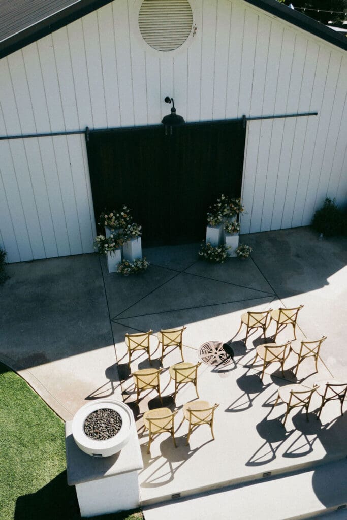 Serpentine Tables & Soft Florals | A Romantic Neutral Wedding Design