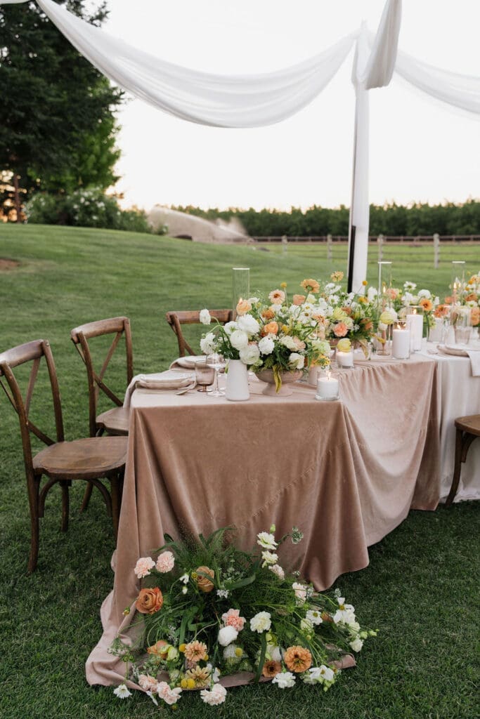 Serpentine Tables & Soft Florals | A Romantic Neutral Wedding Design